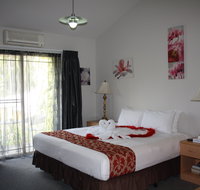 Swan Valley Oasis Resort - Tourism Caloundra