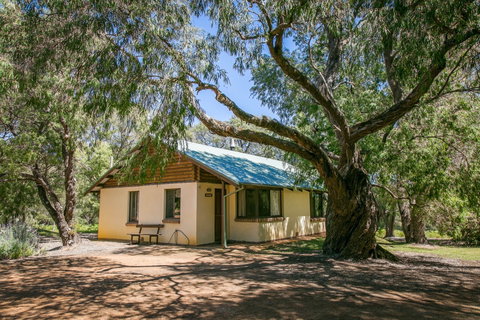 Wyadup Brook Cottages - Tourism Caloundra 1