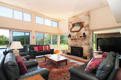 Bottlebrush Lodge - Tourism Caloundra 0