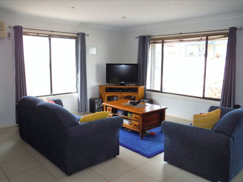 Bowsprit - Tourism Caloundra 1