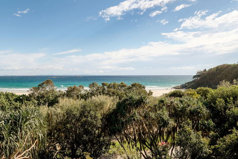 Claytons On Cylinder Beach Front Apartments - Tourism Caloundra 1