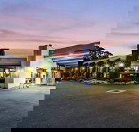 Commodore on the Park - Tourism Caloundra