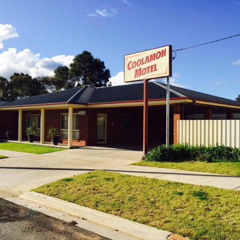 Coolamon Motel - Tourism Caloundra 0