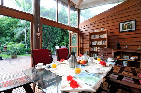 Cow Bay Homestay Bed And Breakfast - Tourism Caloundra 2