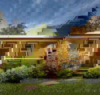 Creek Cottage Walhalla - Tourism Caloundra