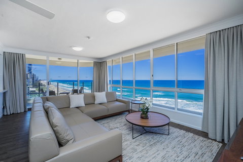 Dorchester On The Beach - Tourism Caloundra 1