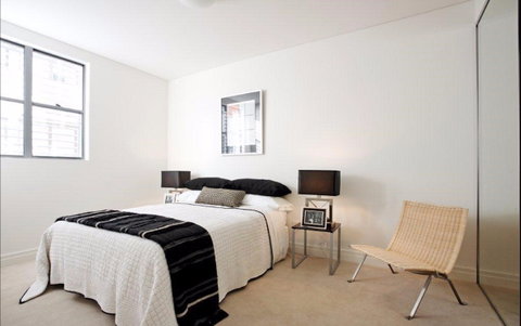 Executive Two Bedroom Unit Crows Nest - Tourism Caloundra 0