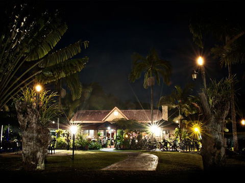 Ferns Hideaway Resort - Tourism Caloundra 0