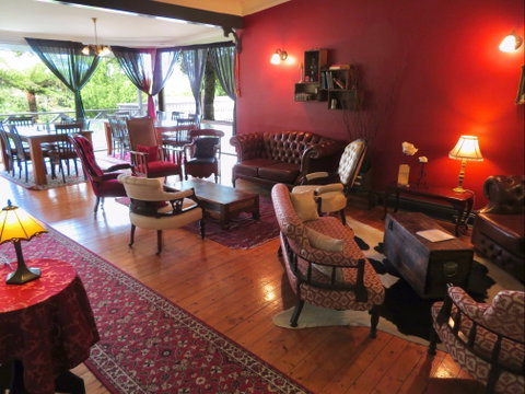 Glenella Guesthouse - Tourism Caloundra 1