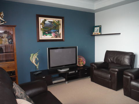 Happy Gilmore - Tourism Caloundra 2