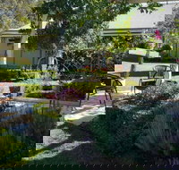 Little Britton Luxury Accommodation - Tourism Caloundra