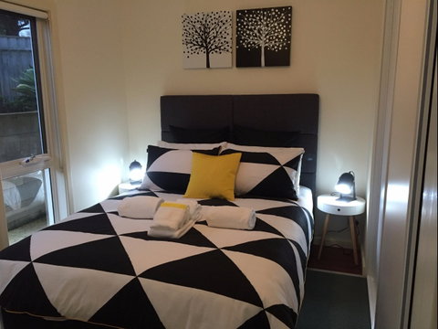 Lyreen's Apartment Bed And Breakfast - Tourism Caloundra 2