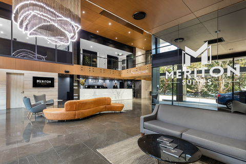 Meriton Suites North Sydney - Tourism Caloundra 1