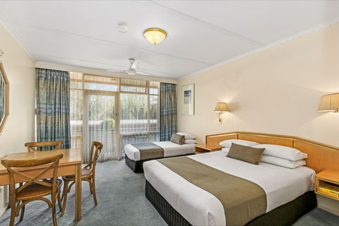 Moe Parklands Motel - Tourism Caloundra 2
