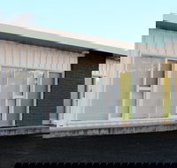 Parkers Holiday Cottages - Tourism Caloundra