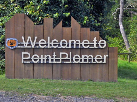 Point Plomer Holiday Cottages - Tourism Caloundra 1