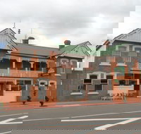 Railton Hotel - Tourism Caloundra