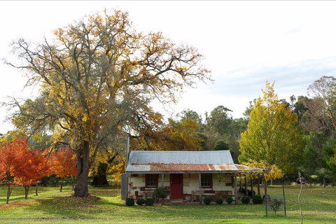 Riverdowns - Tourism Caloundra 2
