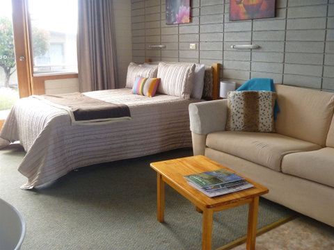 Scamander On The Beach - Tourism Caloundra 2
