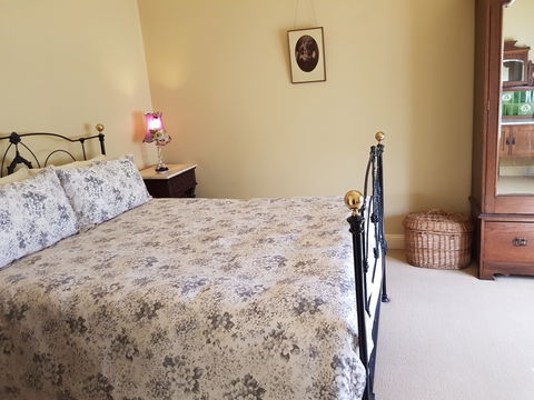Stone Cottage Mittagong - Tourism Caloundra 2
