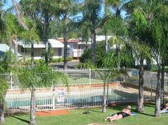 Treehaven Tourist Park - Tourism Caloundra 1
