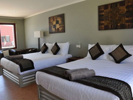 Bairnsdalemotel.com.au - Tourism Caloundra 2