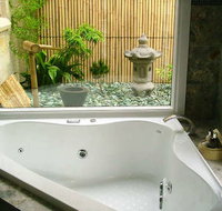 The Gatehouse at Villa Raedward - Tourism Caloundra