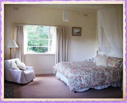 A Country House - Tourism Caloundra 0
