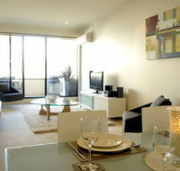 Boutique Stays - Elwood Village Apartment - Tourism Caloundra