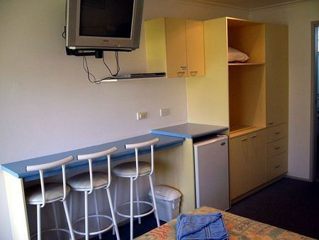 Moodys Motel - Tourism Caloundra 3