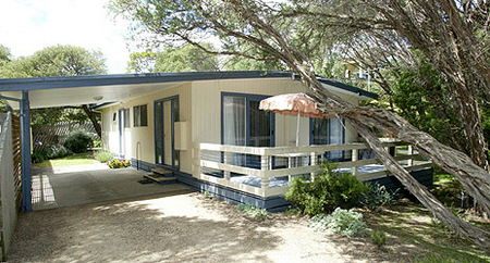 Beachwalk Cottage - Tourism Caloundra 0