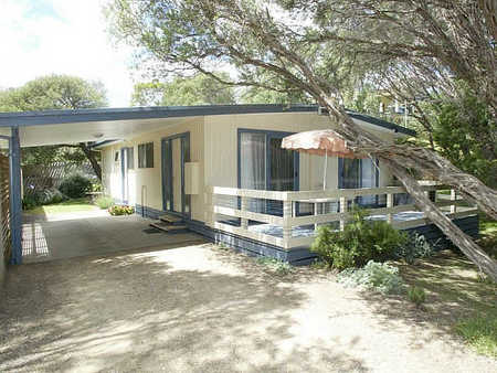 Beachwalk Cottage - Tourism Caloundra 4