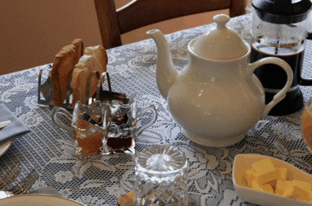 Dunelm House Bed And Breakfast - Tourism Caloundra 5