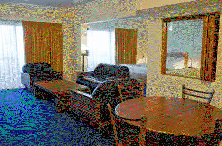 Kacys Bargara Beach Motel - Tourism Caloundra 3