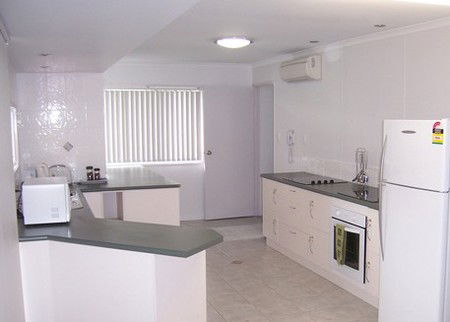 Alexandra Lodge Bundaberg - Tourism Caloundra 3