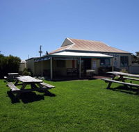 Apostles Camping Park and Cabins - Tourism Caloundra