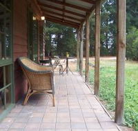 Maroo Cottages - Tourism Caloundra