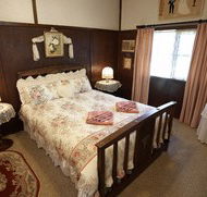 Fernleigh Cottages  Country Barn - Tourism Caloundra