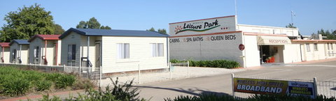 Benalla Leisure Park - Tourism Caloundra 3