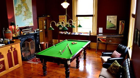 Bishopscourt Bed And Breakfast - Tourism Caloundra 1