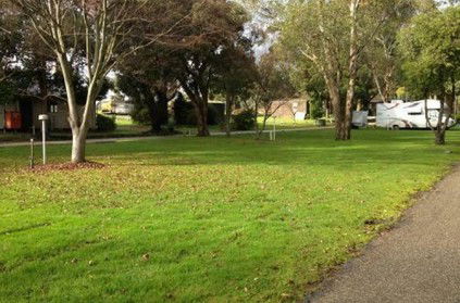 Moe Gardens Caravan Park - Tourism Caloundra 4