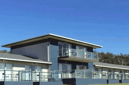 Beachfront Family Resort - Tourism Caloundra 1