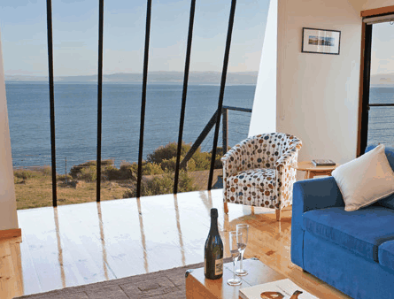 Hazards Hideaway - Tourism Caloundra 1