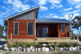 Yakkalla Holiday Cottage - Tourism Caloundra 0