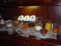 Vancouver House Bed & Breakfast - Tourism Caloundra 1