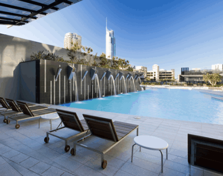 Mantra Circle On Cavill - Tourism Caloundra 3