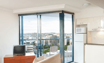 Mantra On Queen - Tourism Caloundra 2