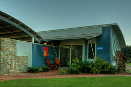 Samson Beach Chalets - Tourism Caloundra 3