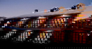 Bungunyah Manor Resort - Tourism Caloundra 0