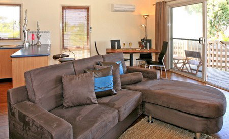 Anglesea Overboard Seaside Cottage - Tourism Caloundra 5